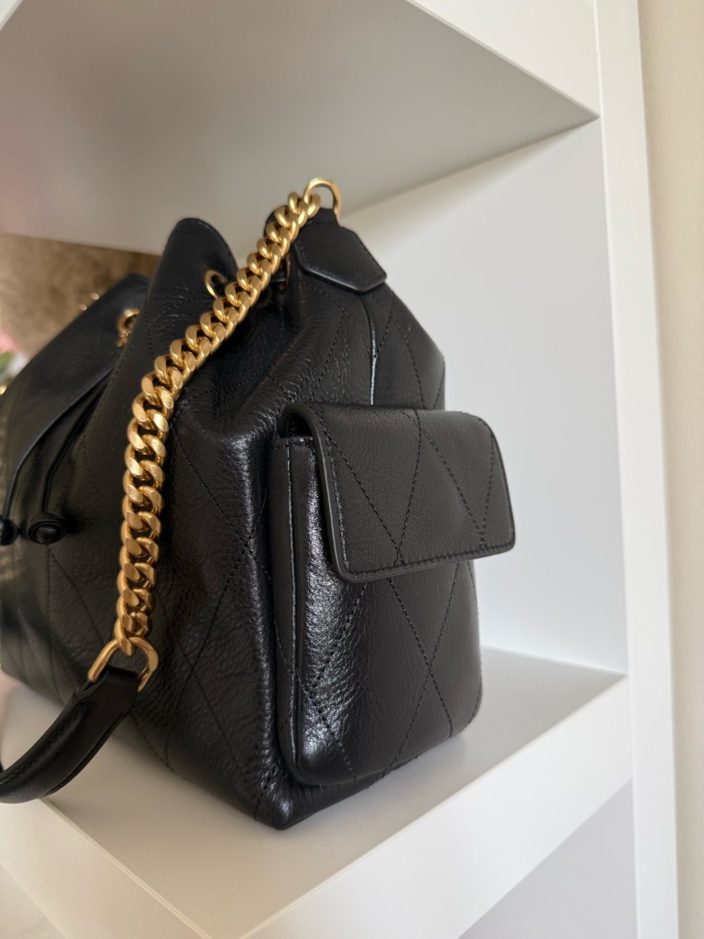 Tory Burch Charlie Black Quilted Leather Drawstring Shoulder Bag Small - Picture 3 of 9